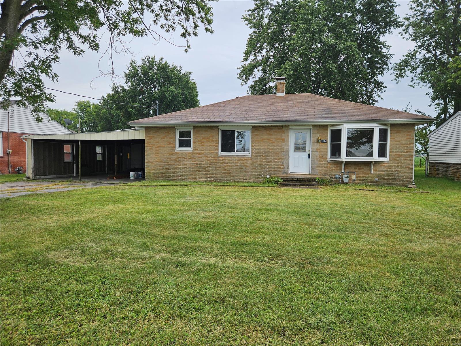 504 W Center Street Property Photo 1