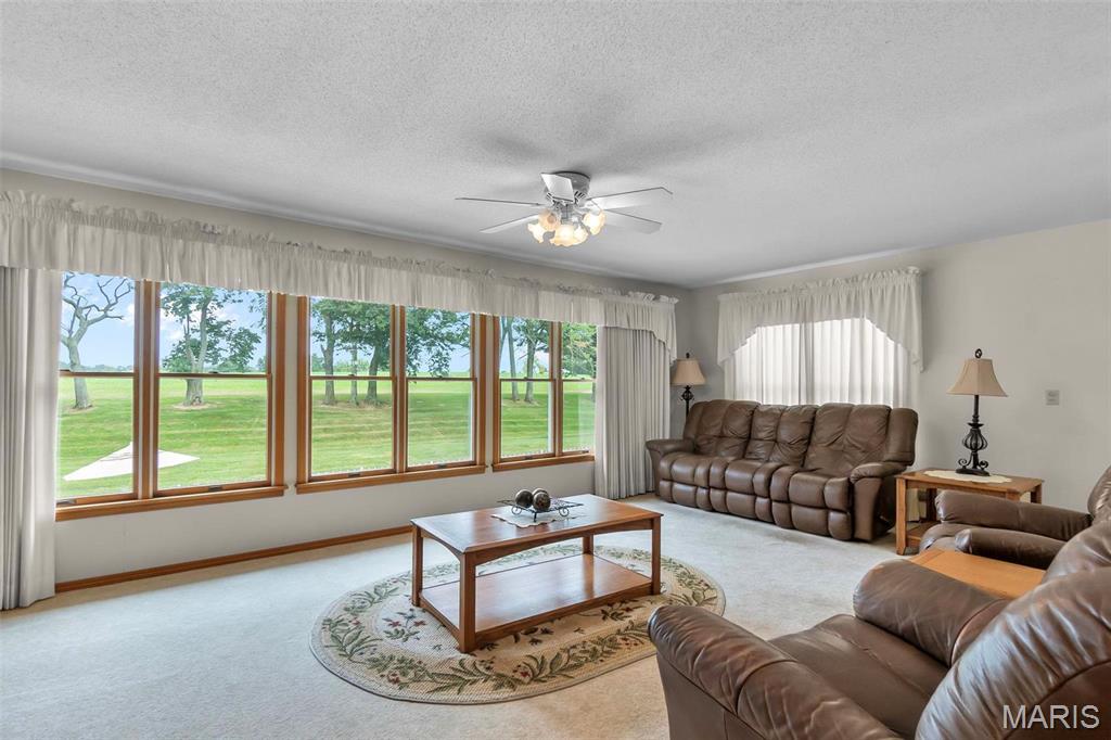 190 Paiute Lane Property Photo 17