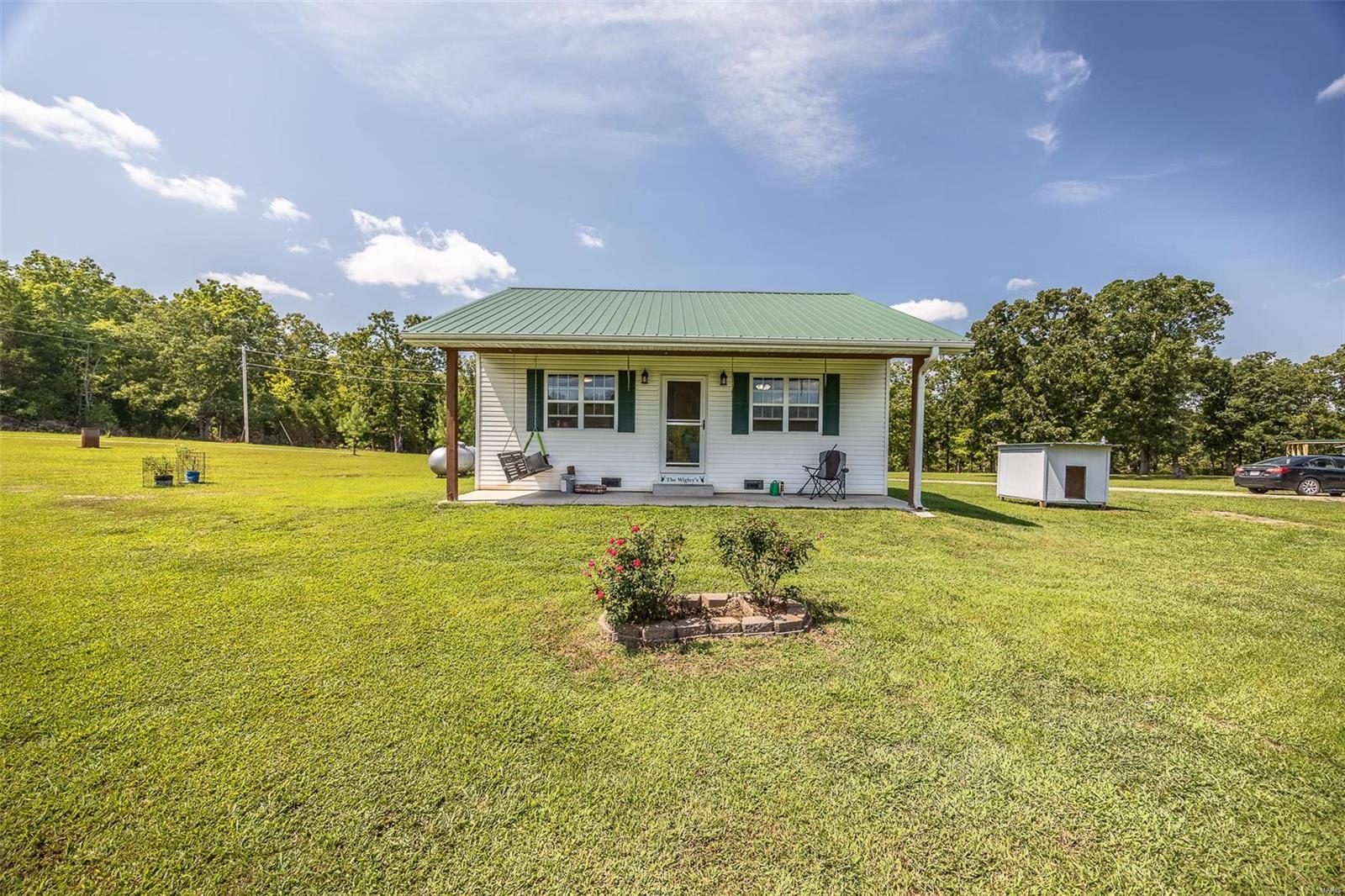 16505 Vintage Drive Property Photo 1