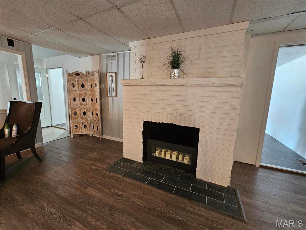 318 E Washington Street Property Photo 16