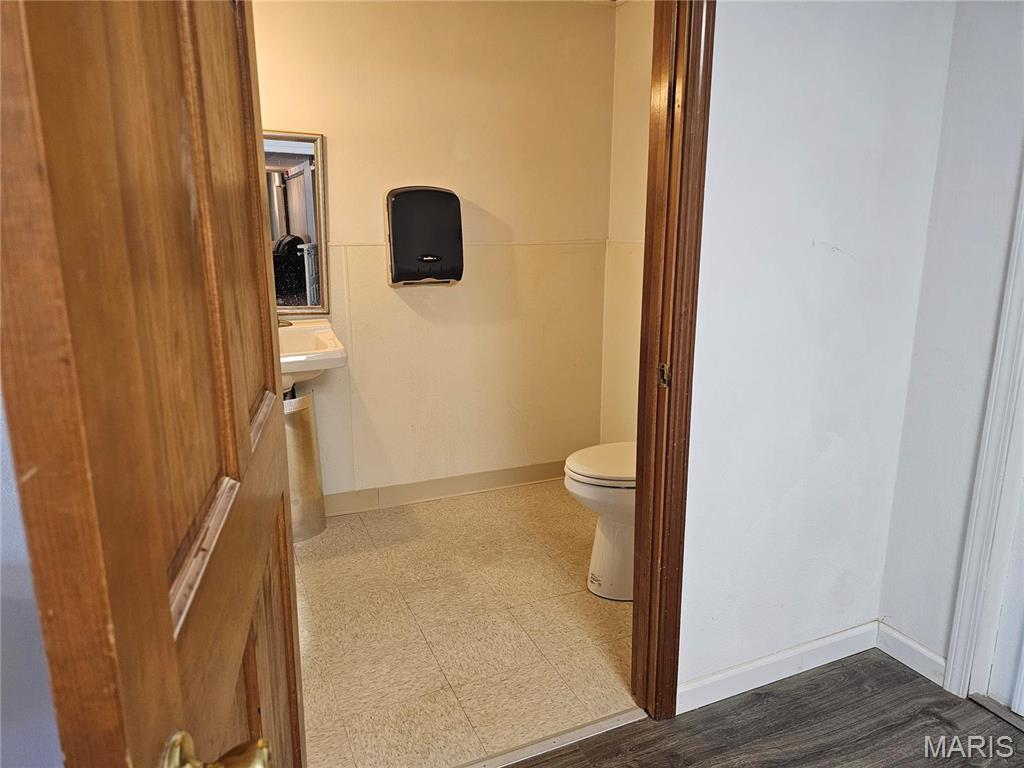 318 E Washington Street Property Photo 46