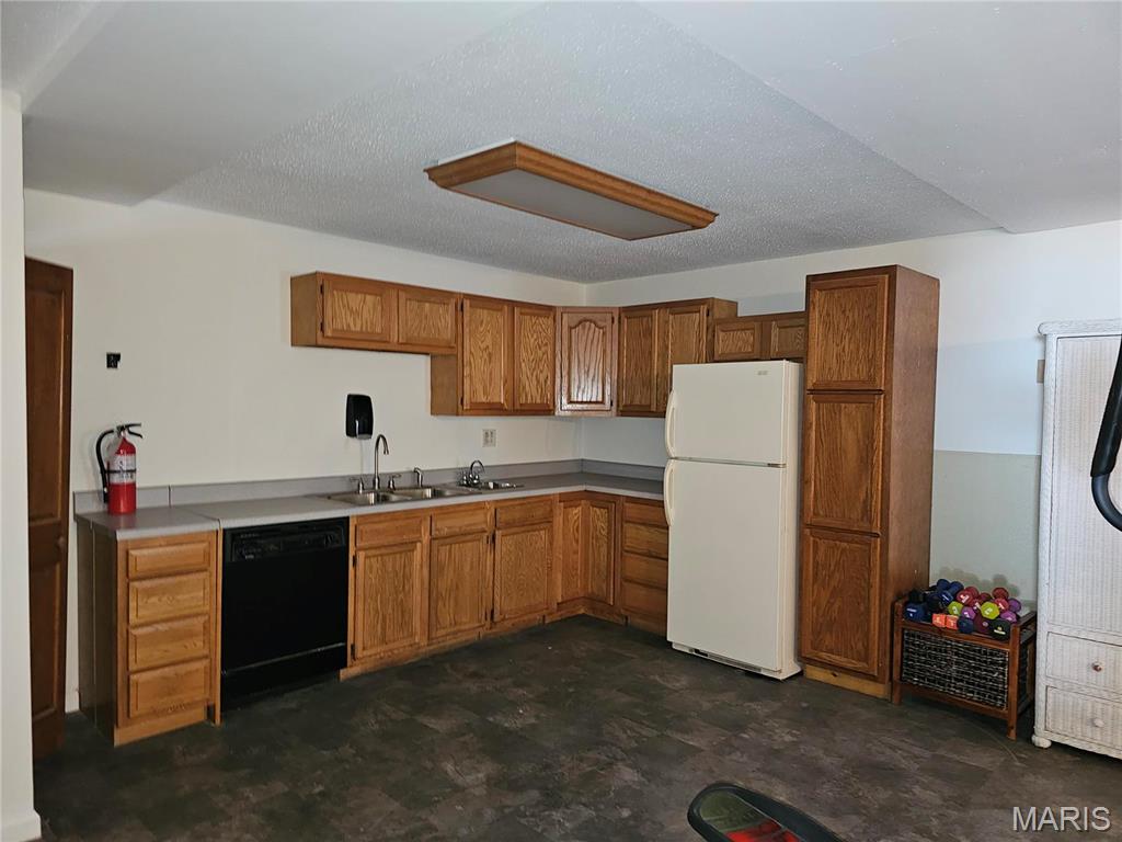 318 E Washington Street Property Photo 53