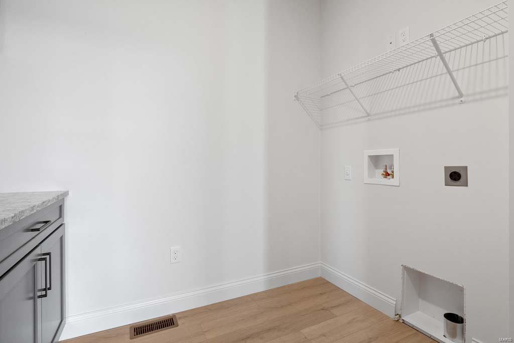 351 Valley Bluff Drive Property Photo 9