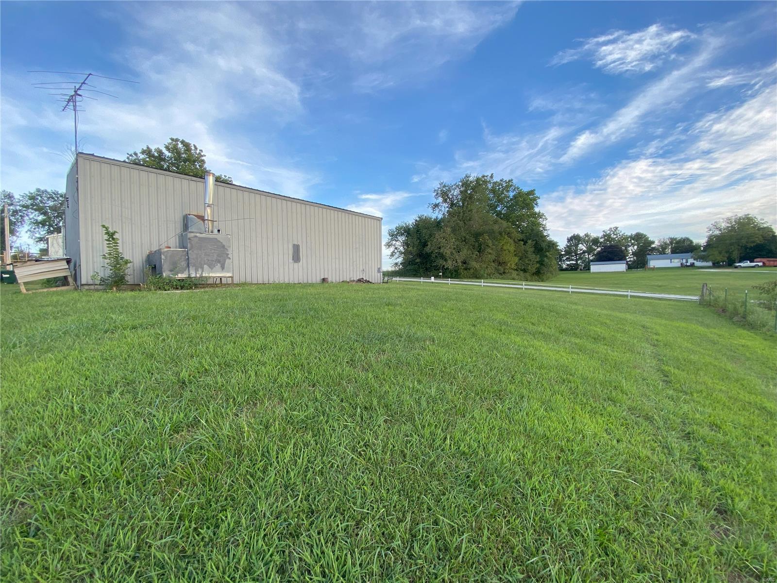 10727 Highway 32 Property Photo 16