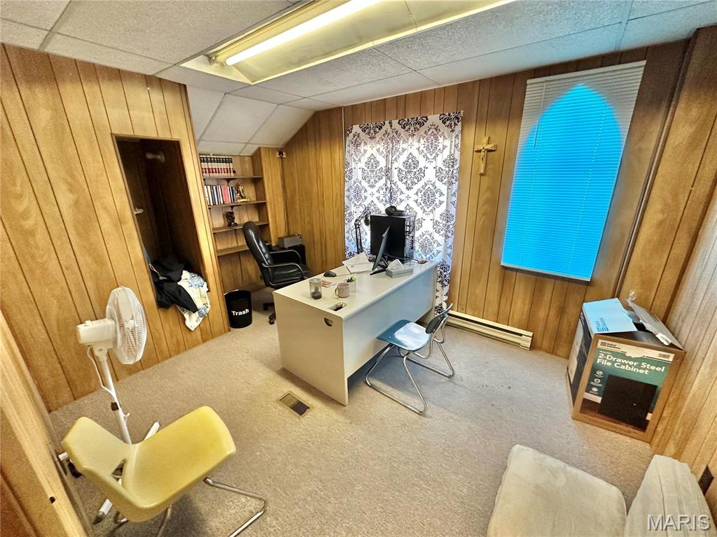 410 Moore Street Property Photo 10