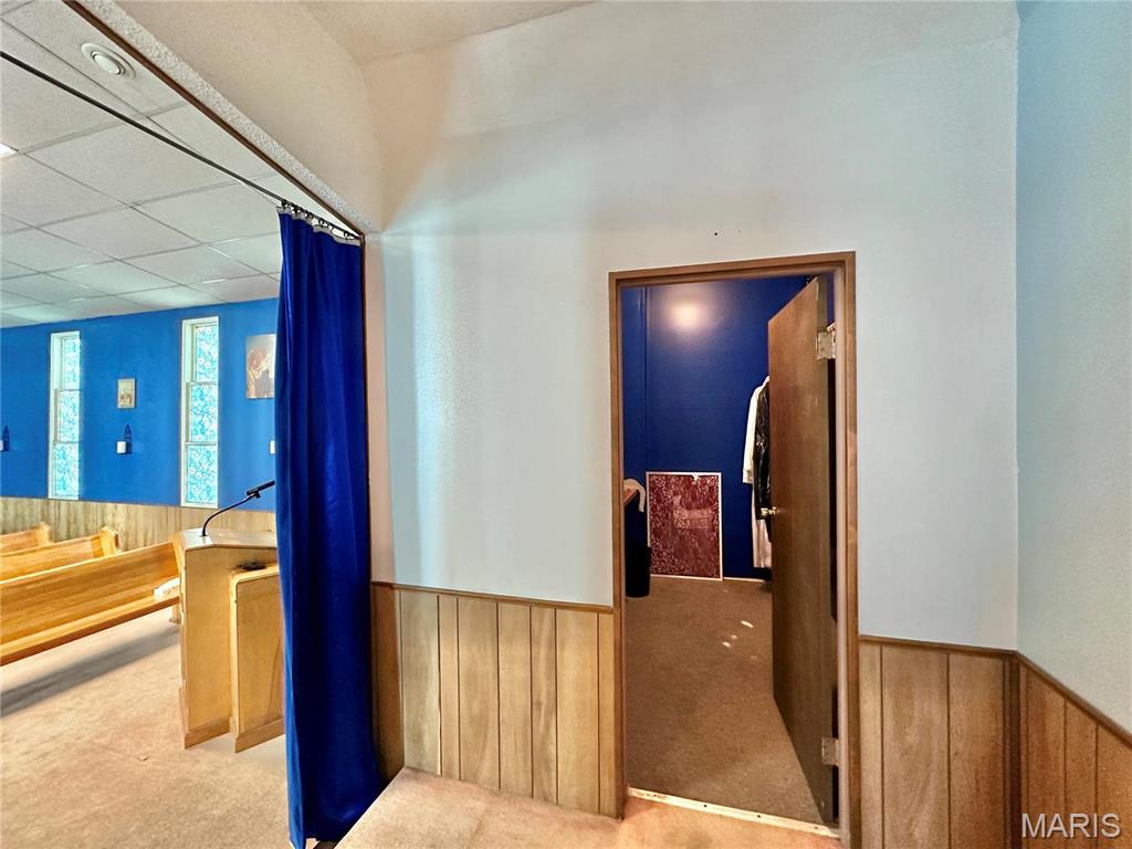 410 Moore Street Property Photo 14