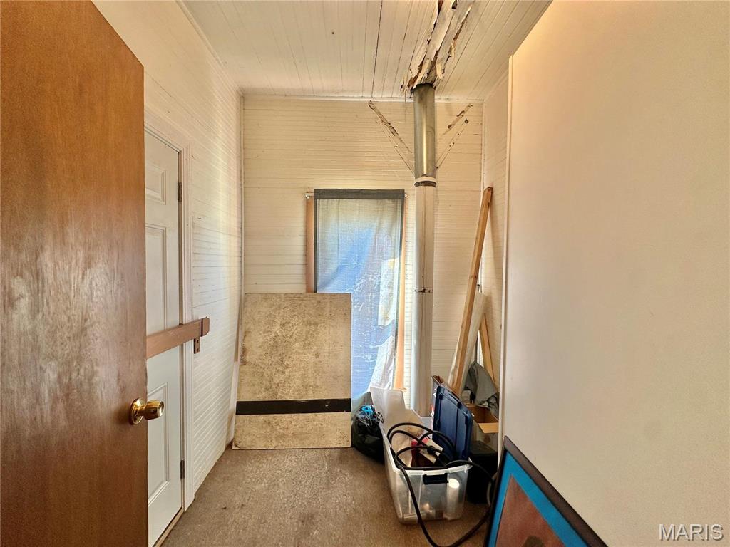 410 Moore Street Property Photo 17