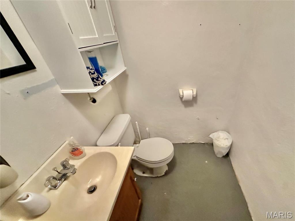 410 Moore Street Property Photo 23