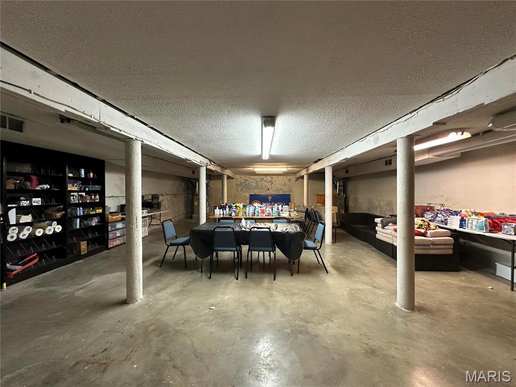 410 Moore Street Property Photo 24