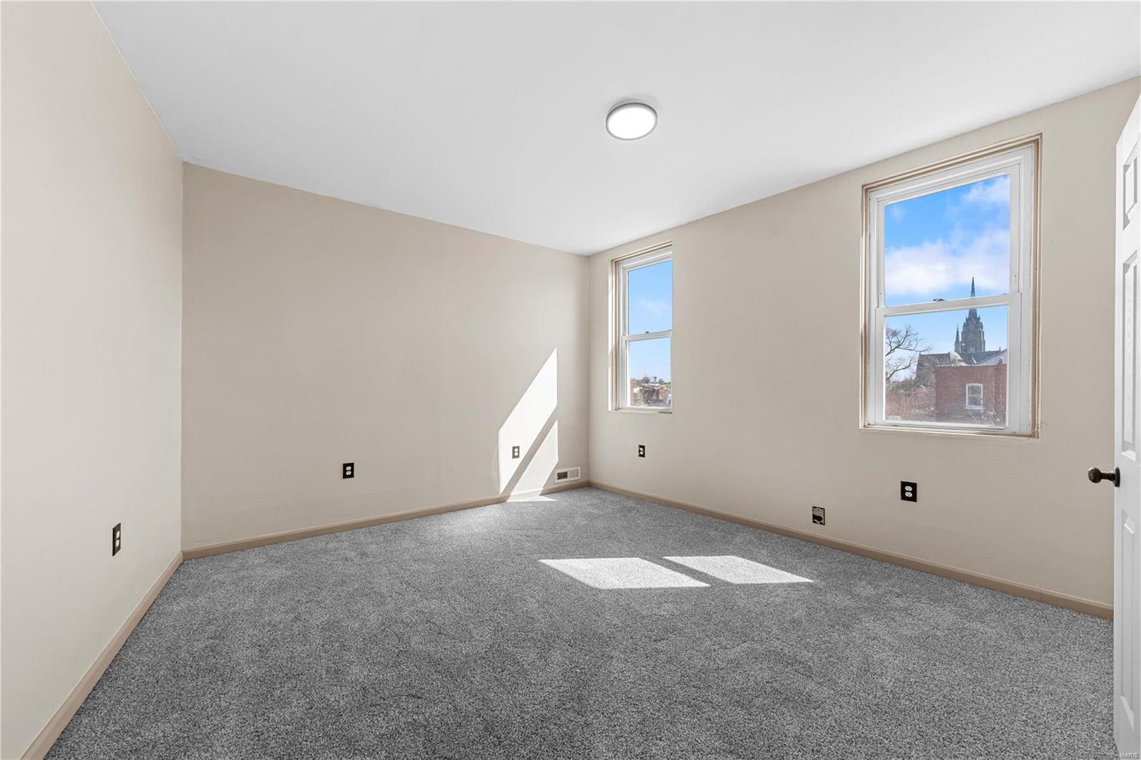 2901 Magnolia Avenue Property Photo 21