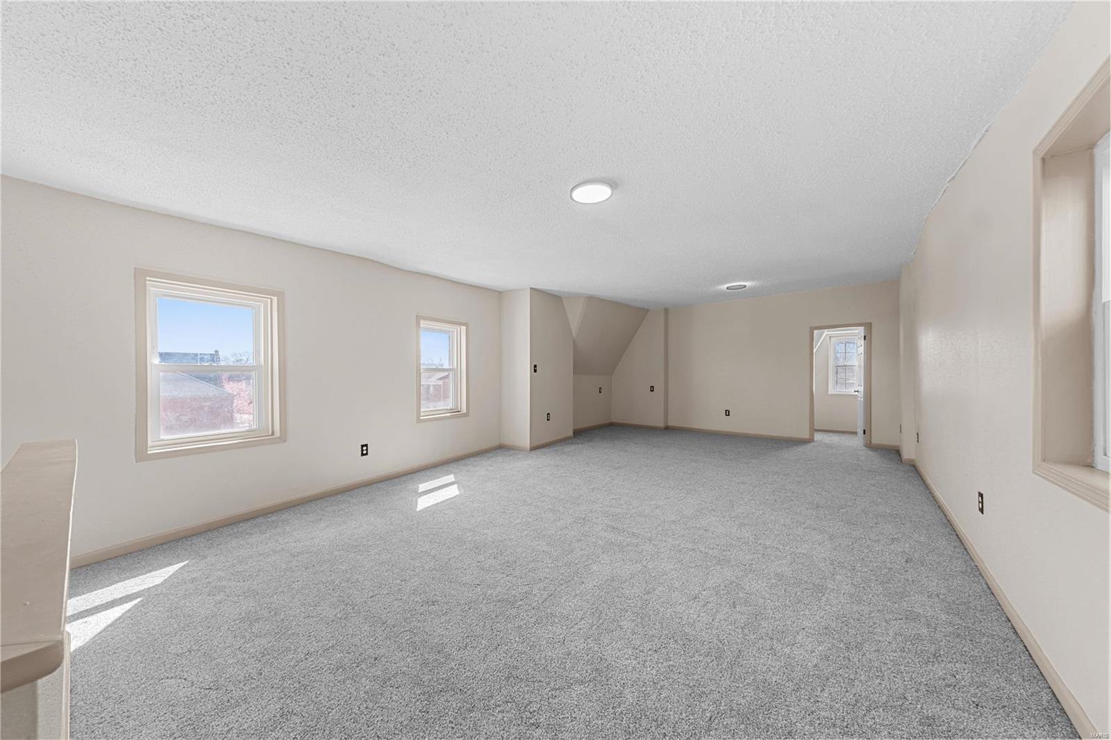 2901 Magnolia Avenue Property Photo 28
