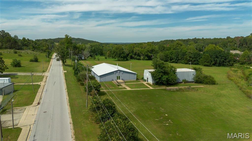 2400 Vichy Road Property Photo 8
