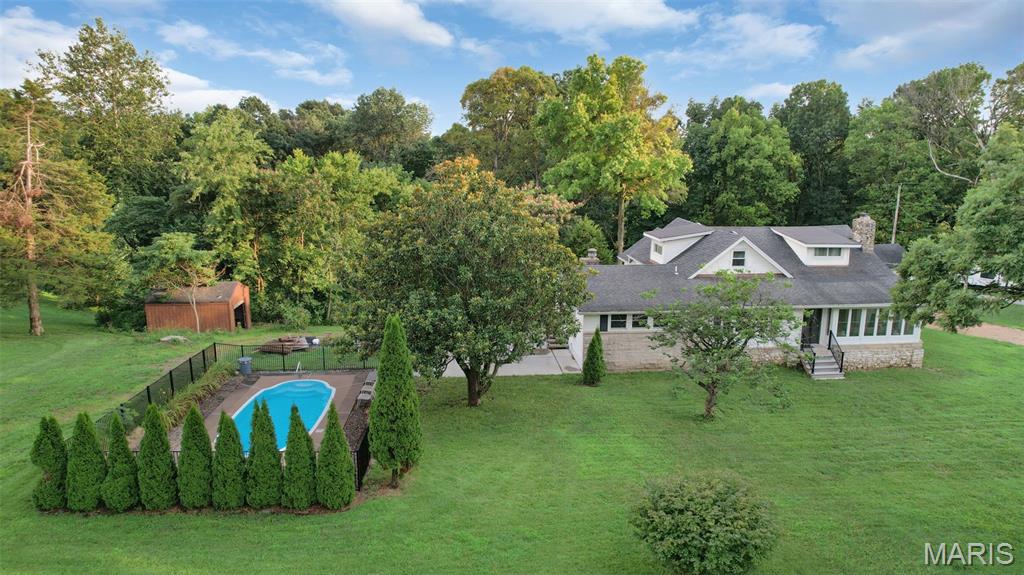 17125 Old Jamestown Road Property Photo 1