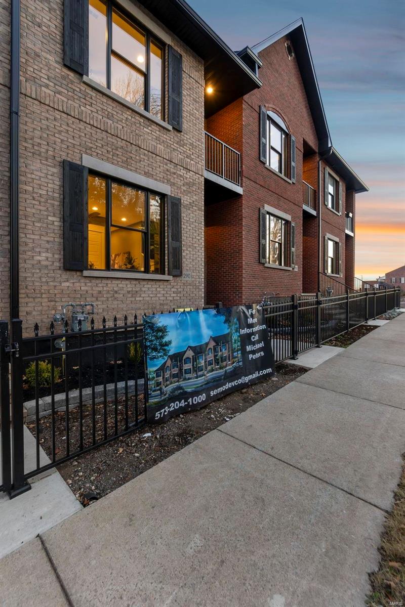 292 N Main Street Property Photo 12