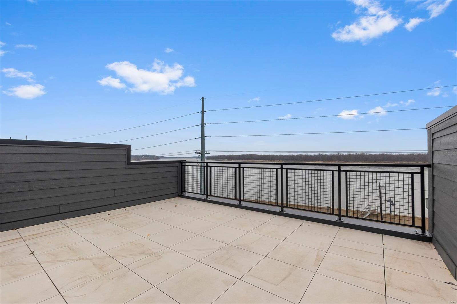 292 N Main Street Property Photo 17