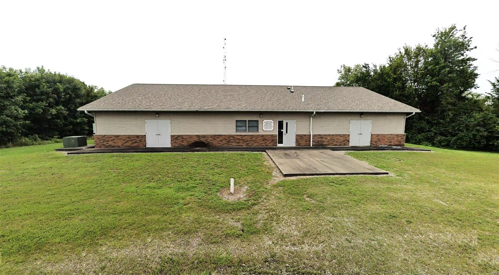 3310 Water Tower Road Property Photo 1