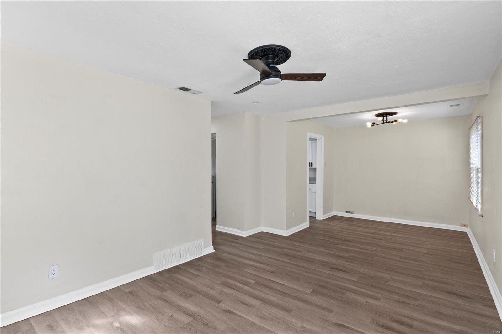 16 Charlotte Drive Property Photo 3