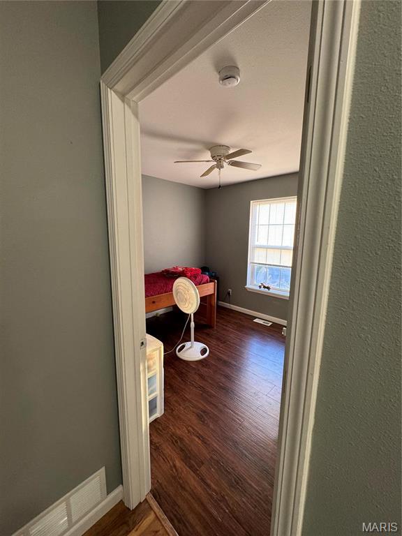 121 Penny Lane Property Photo 15