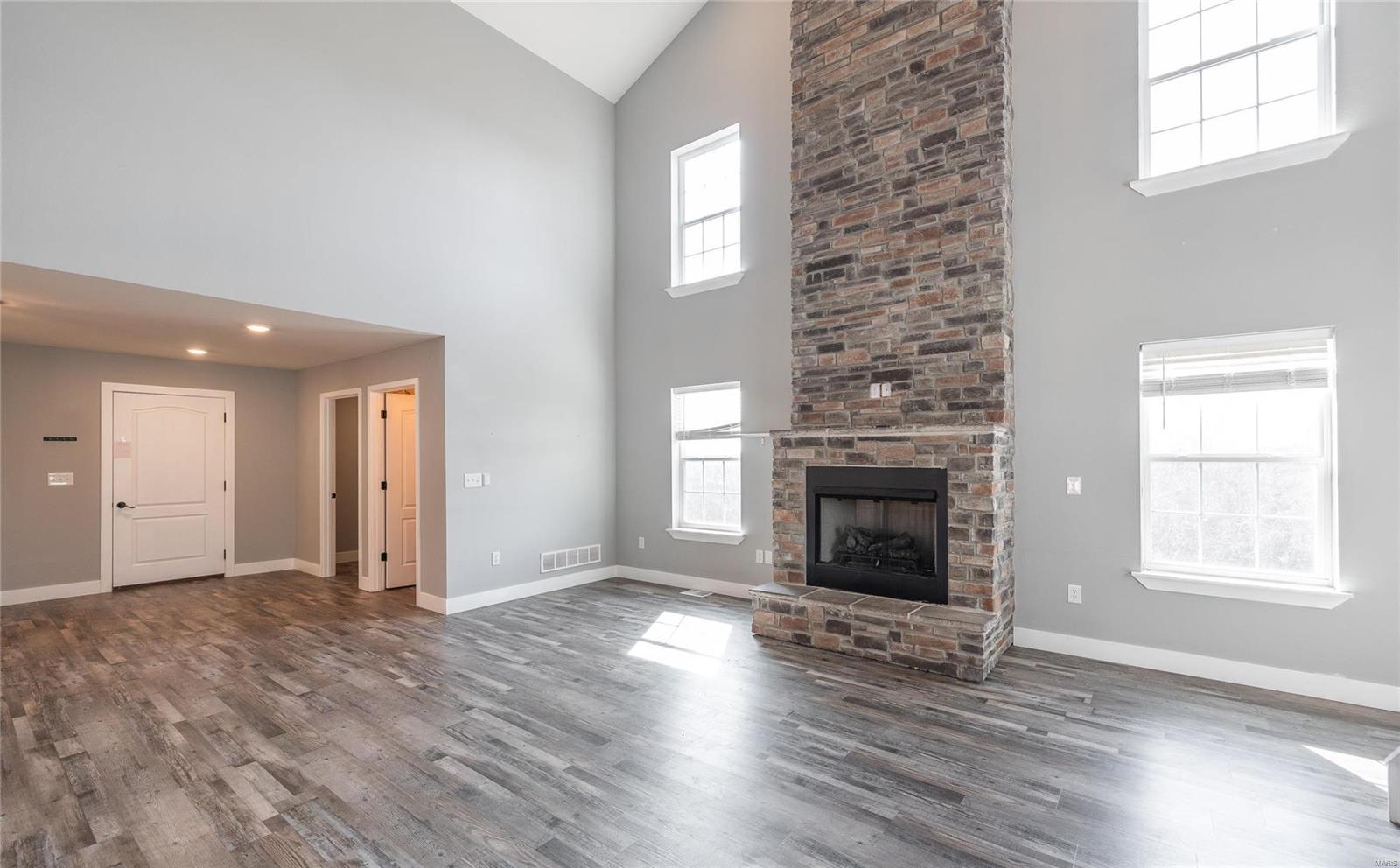 24460 Red Fox Lane Property Photo 14
