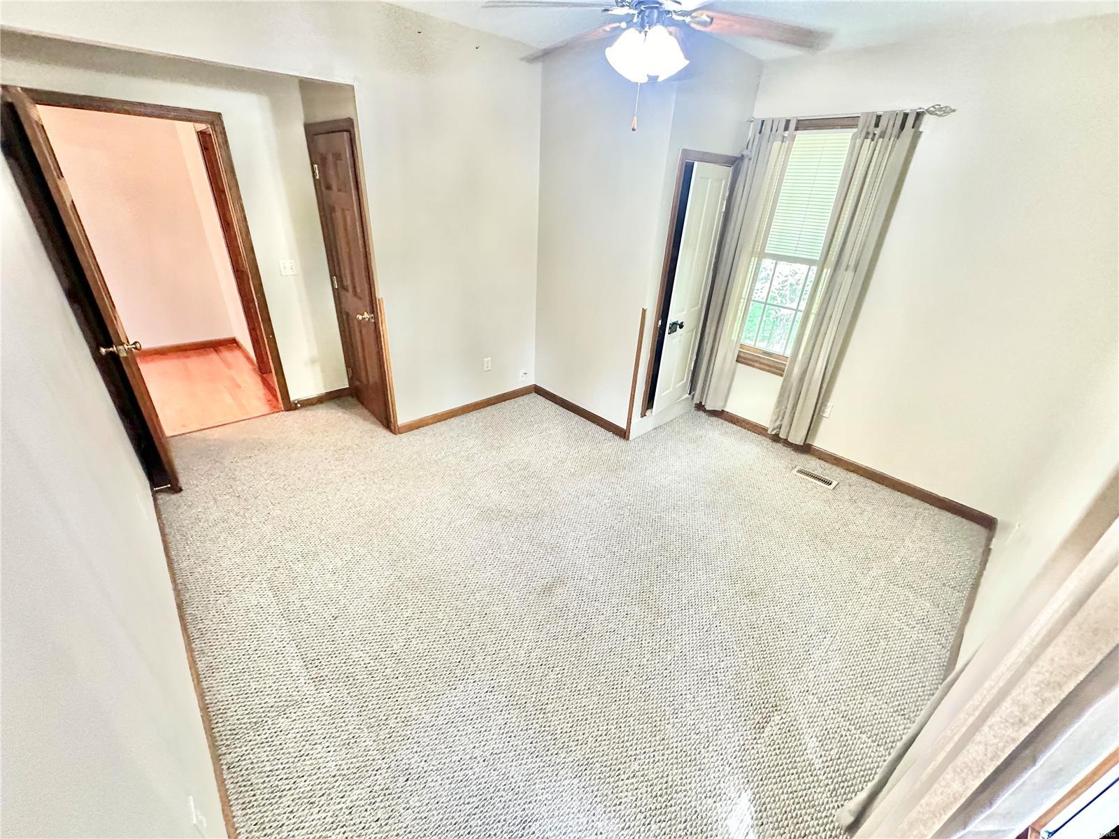 609 West Columbia Street Property Photo 77
