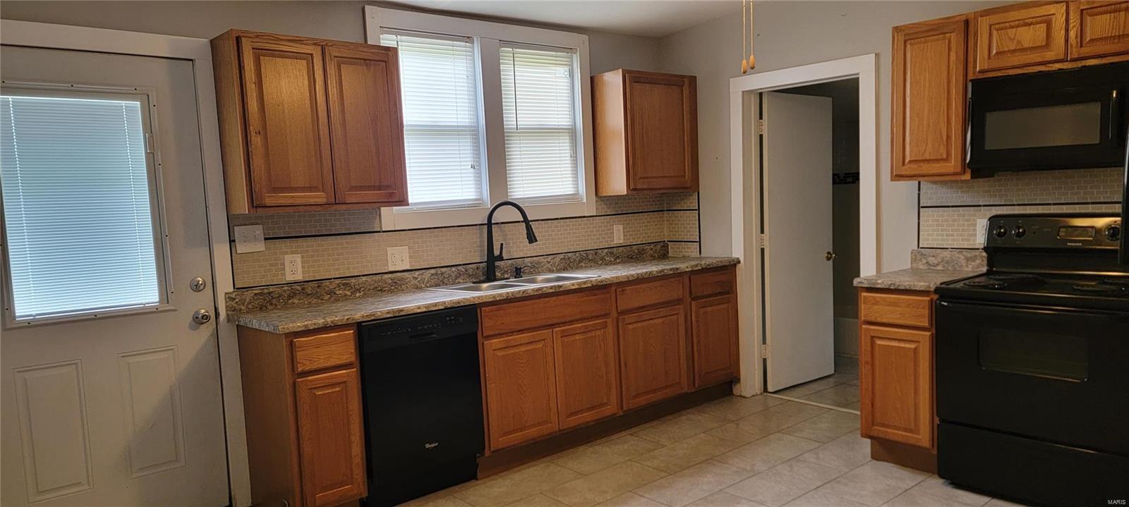 215 Summit Avenue Property Photo 15