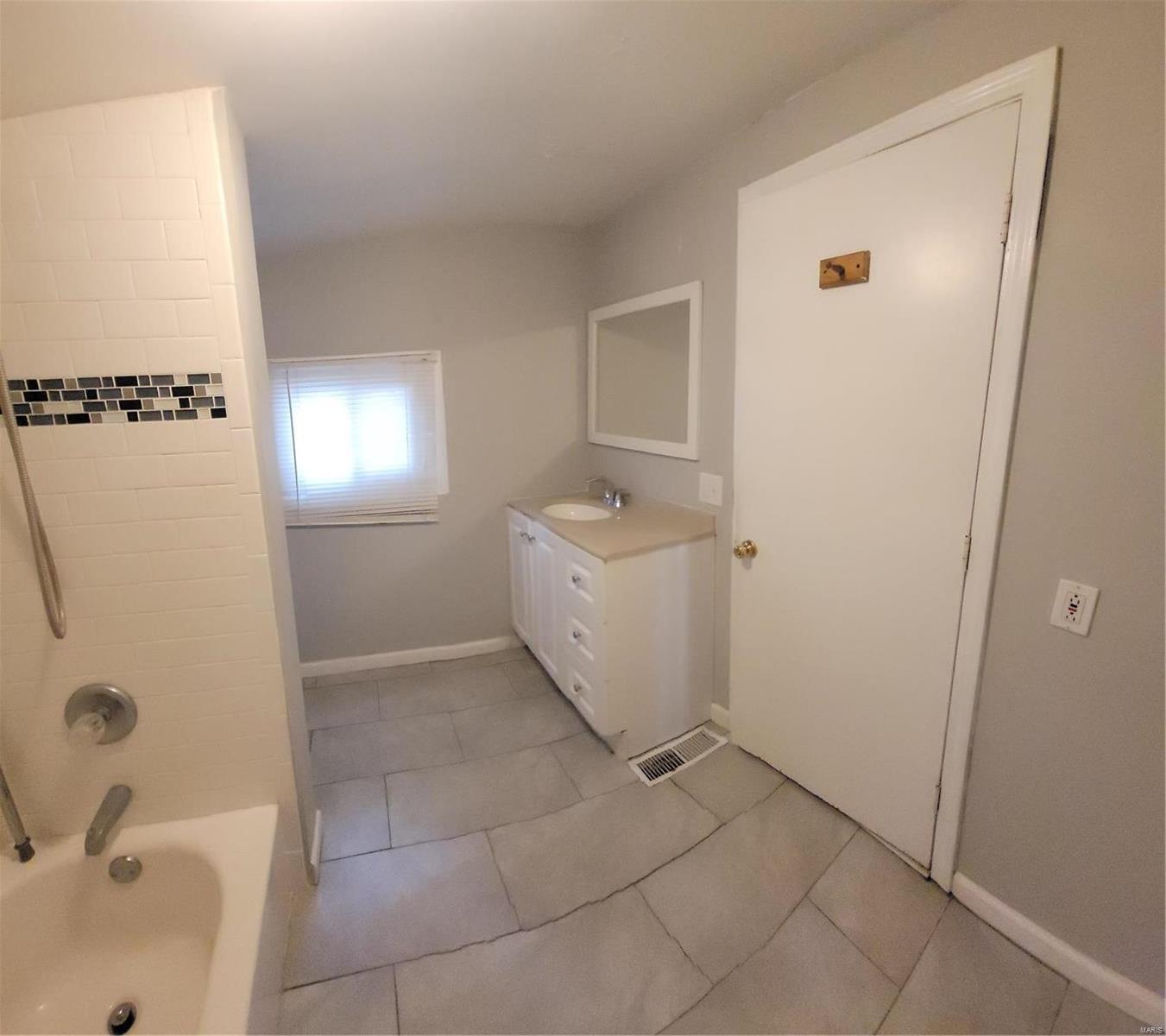215 Summit Avenue Property Photo 19