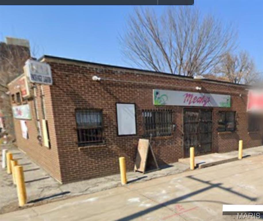 4101 Page Boulevard 5 Property Photo 1