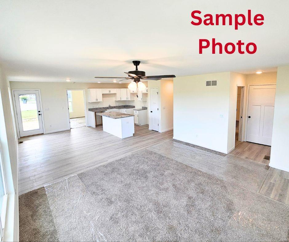 1123 Castle Green Drive Property Photo 5