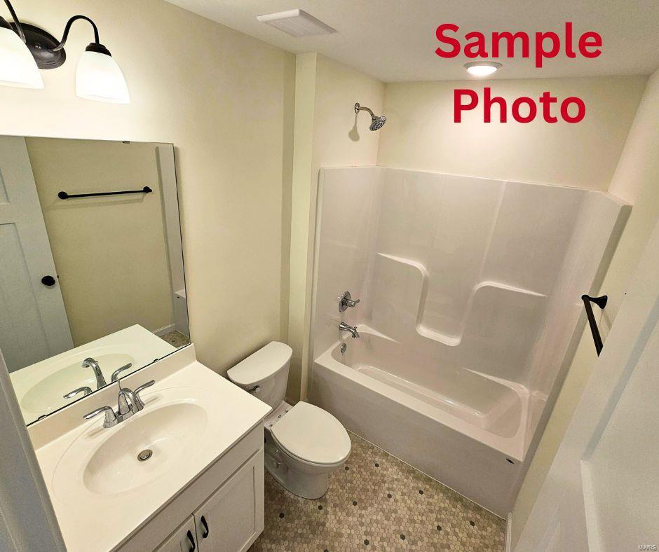 1123 Castle Green Drive Property Photo 21