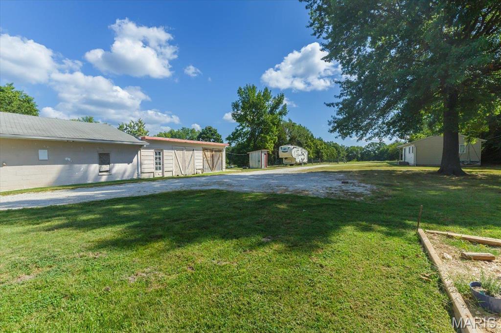 1281 Highway K Property Photo 26
