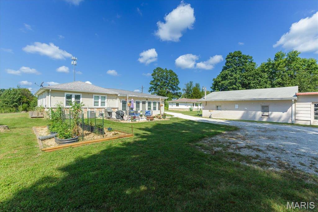 1281 Highway K Property Photo 27