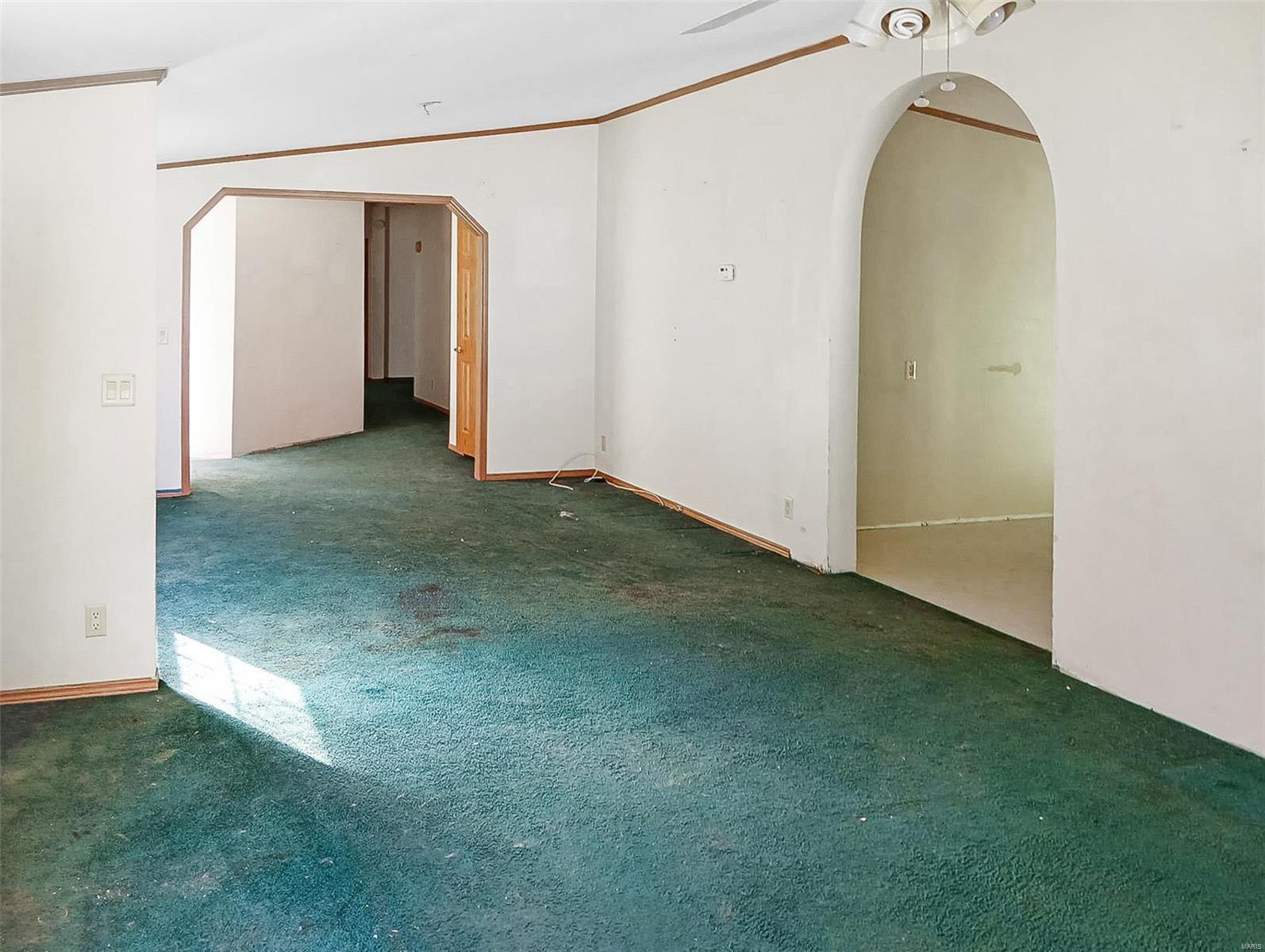 5631 Cherokee Lane Property Photo 4