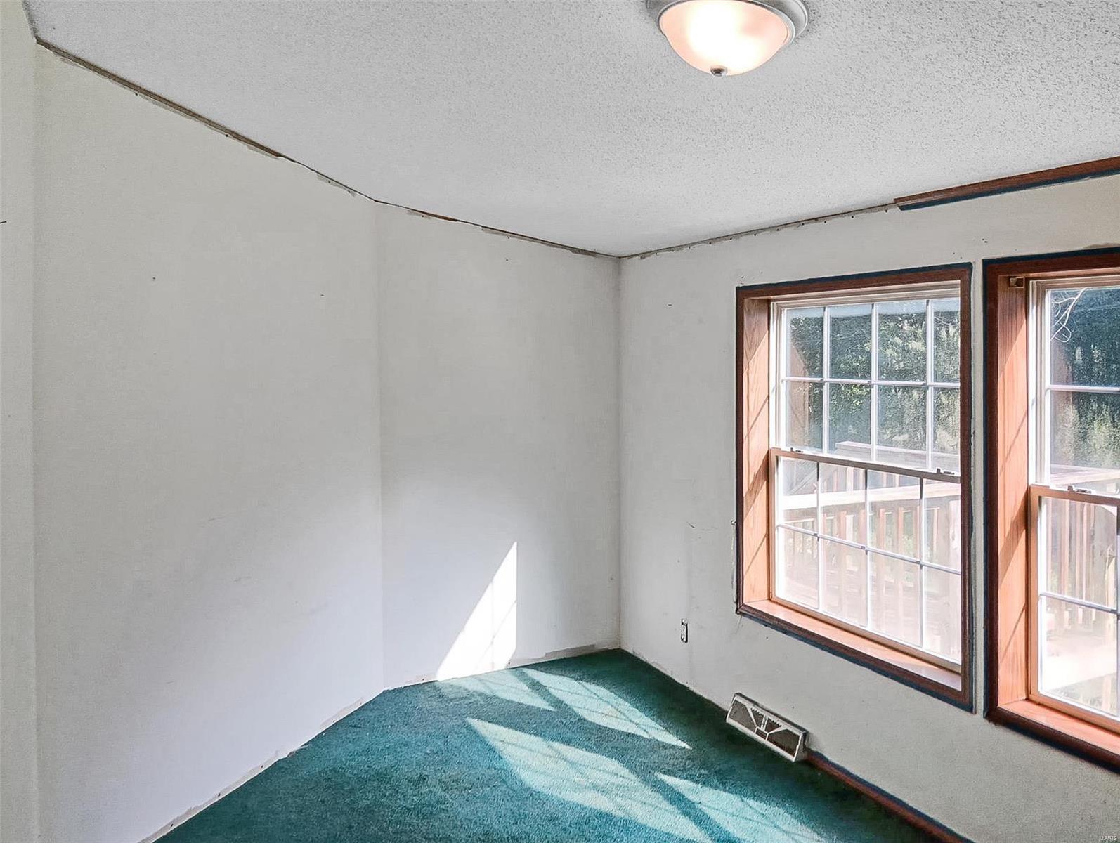 5631 Cherokee Lane Property Photo 8