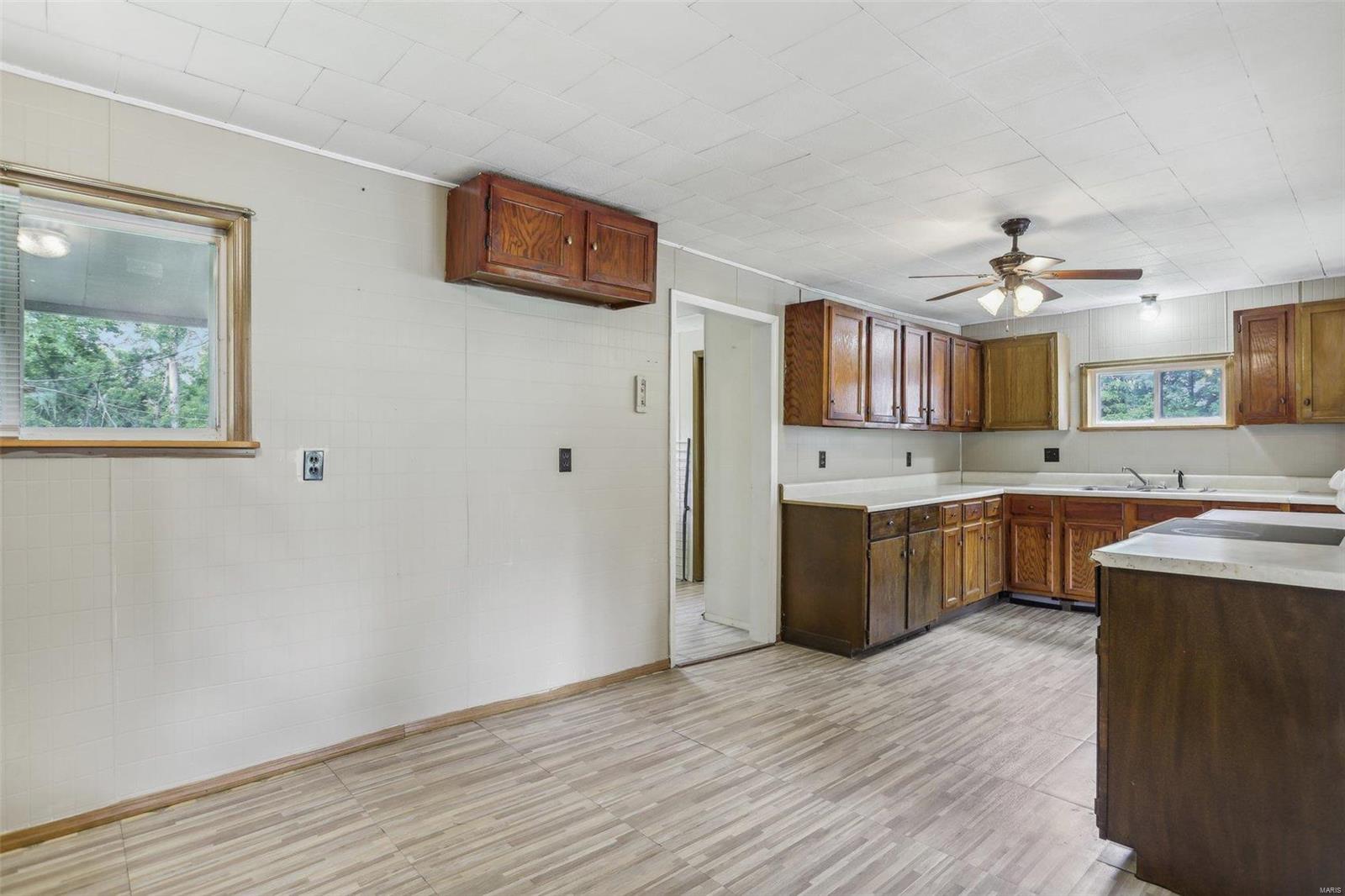 6409 Bobeen Lane Property Photo 8