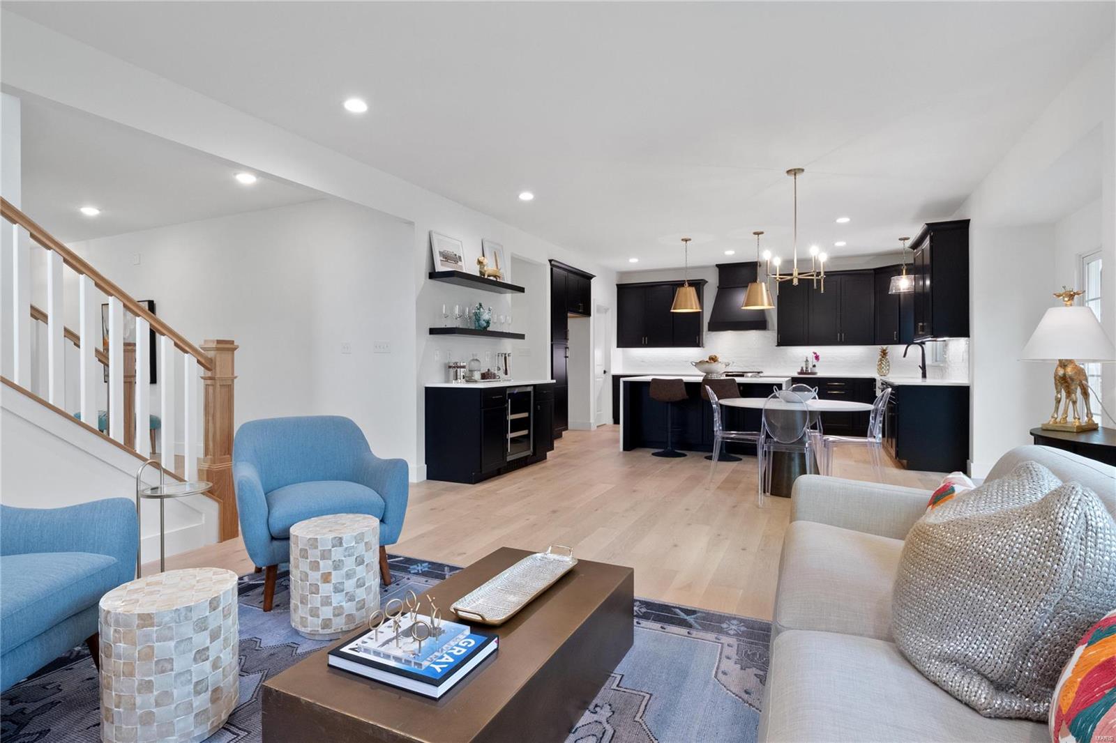 2017 Woodsey Drive Property Photo 10