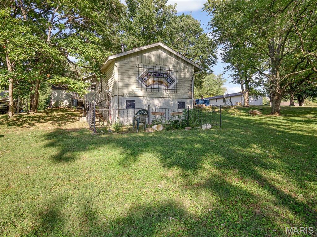 342 Glen Carbon Road Property Photo 2