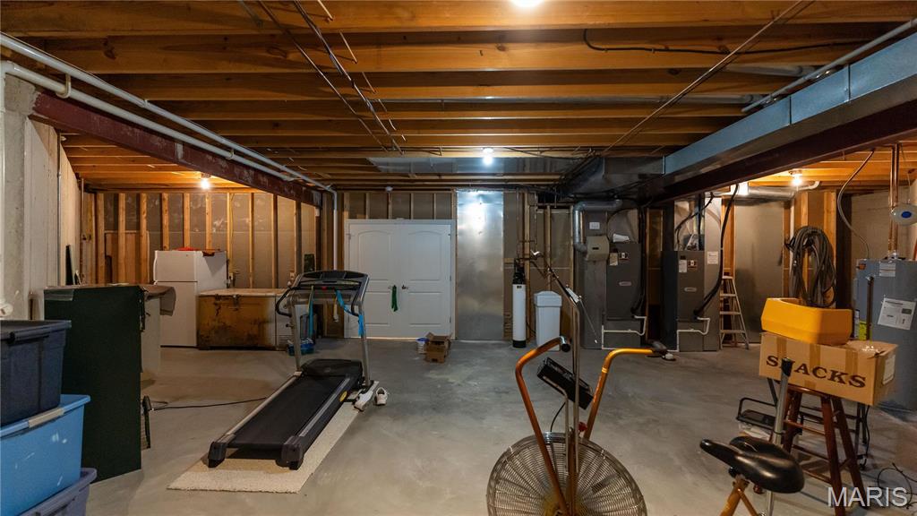 672 N High Post Road Property Photo 42
