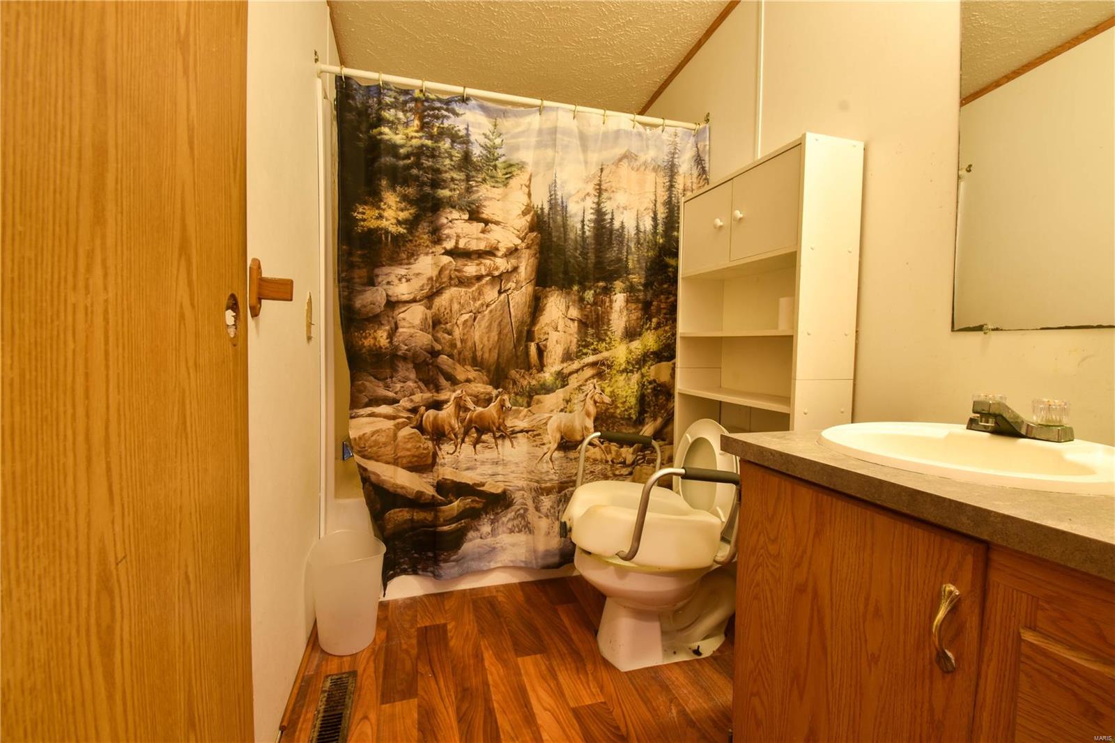 10970 Cordum Avenue Property Photo 6