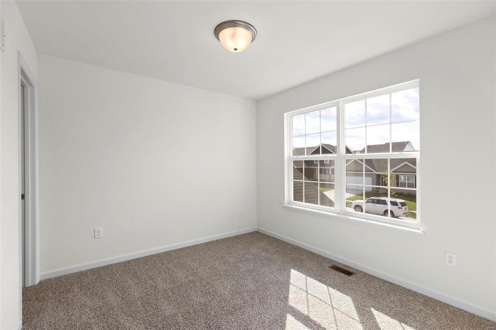 2438 Chukka Drive Property Photo 11