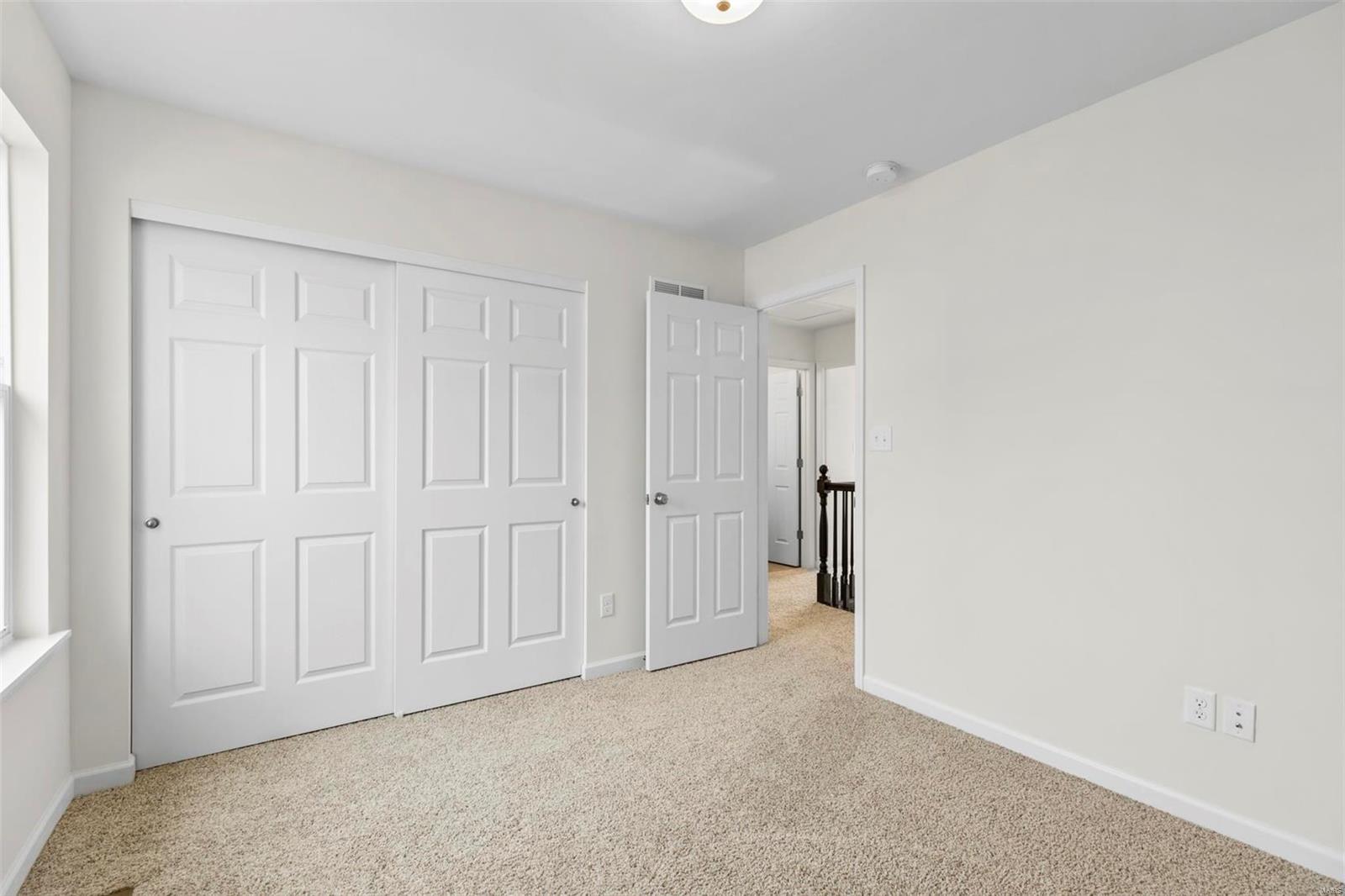 388 Winding Bluffs Court Property Photo 7