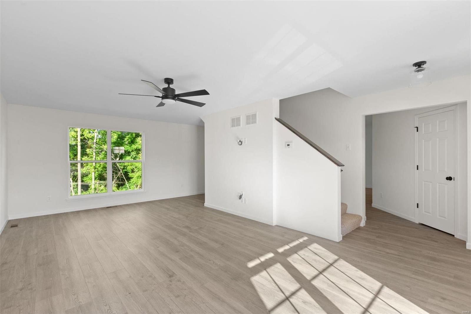 305 Winding Bluffs Court Property Photo 20