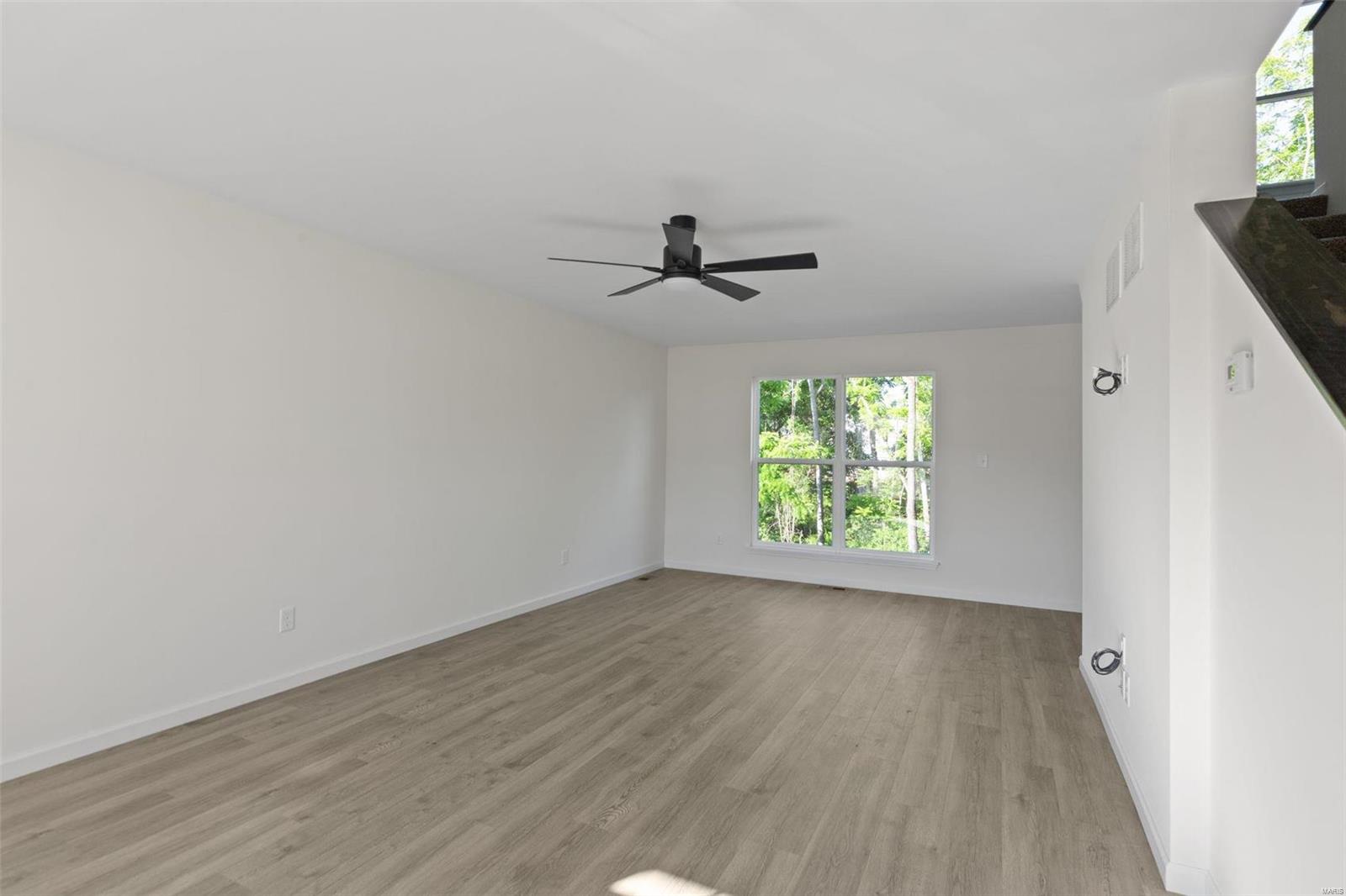 305 Winding Bluffs Court Property Photo 21