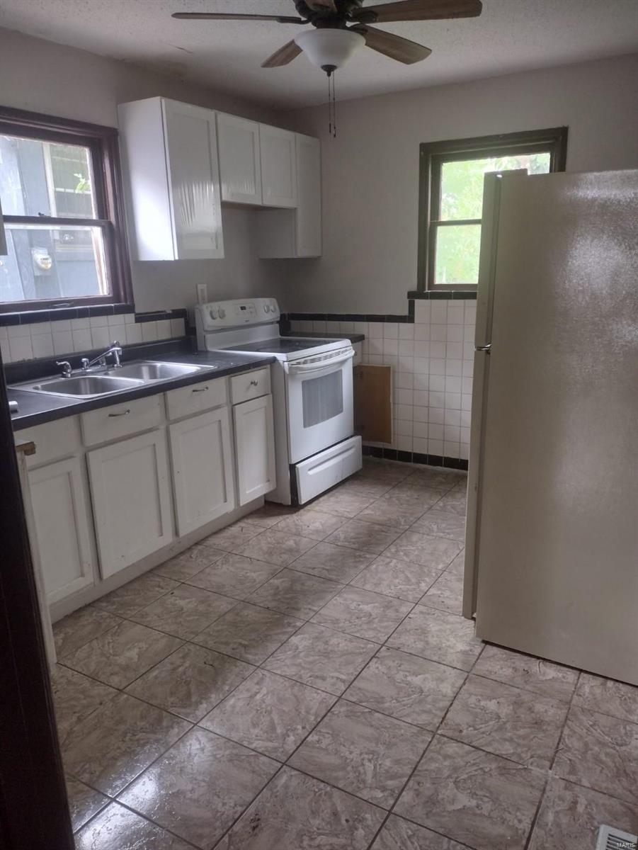 6217 Dardanella Ave Property Photo 2