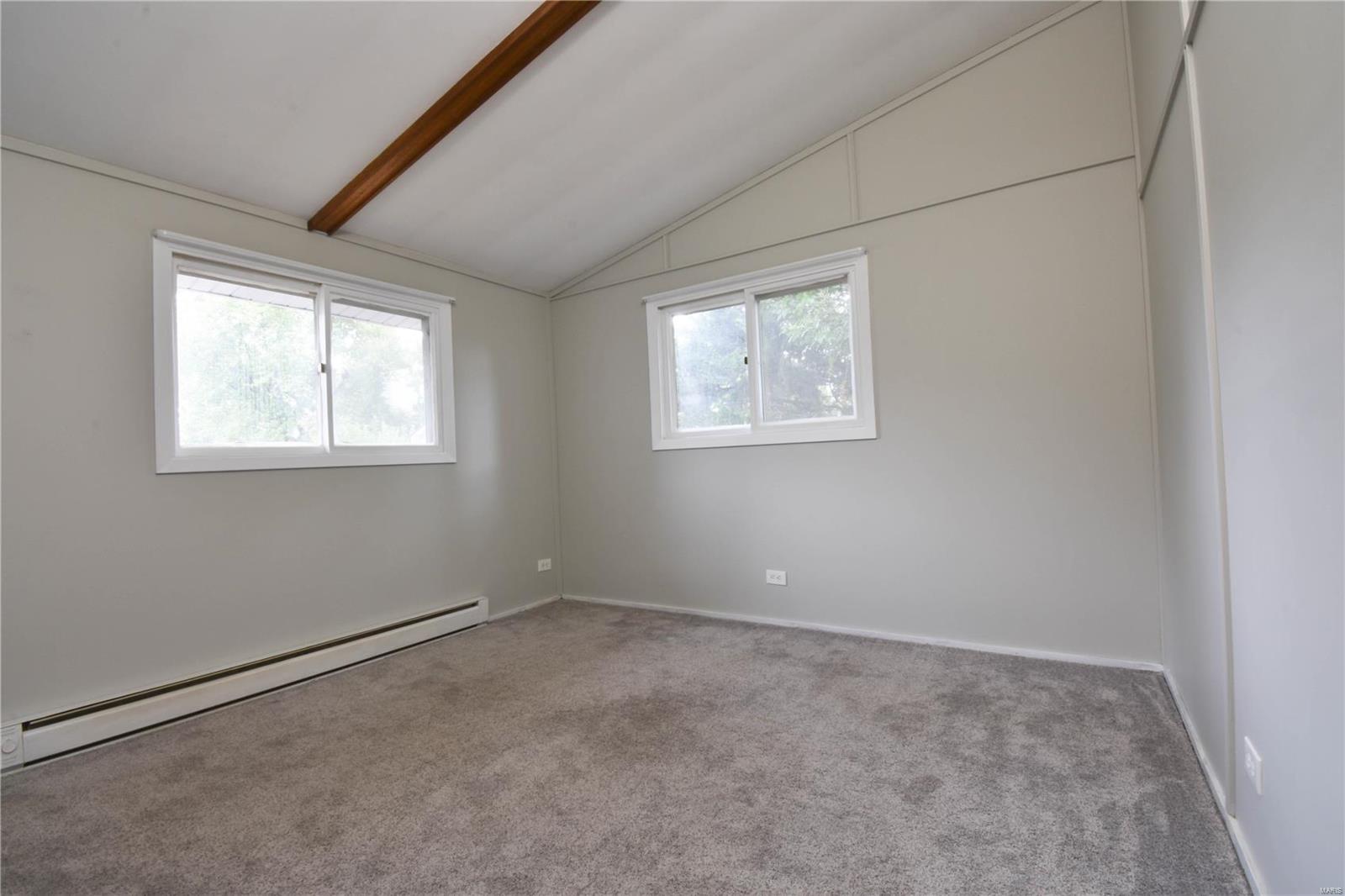 605 E Henry Street Property Photo 20