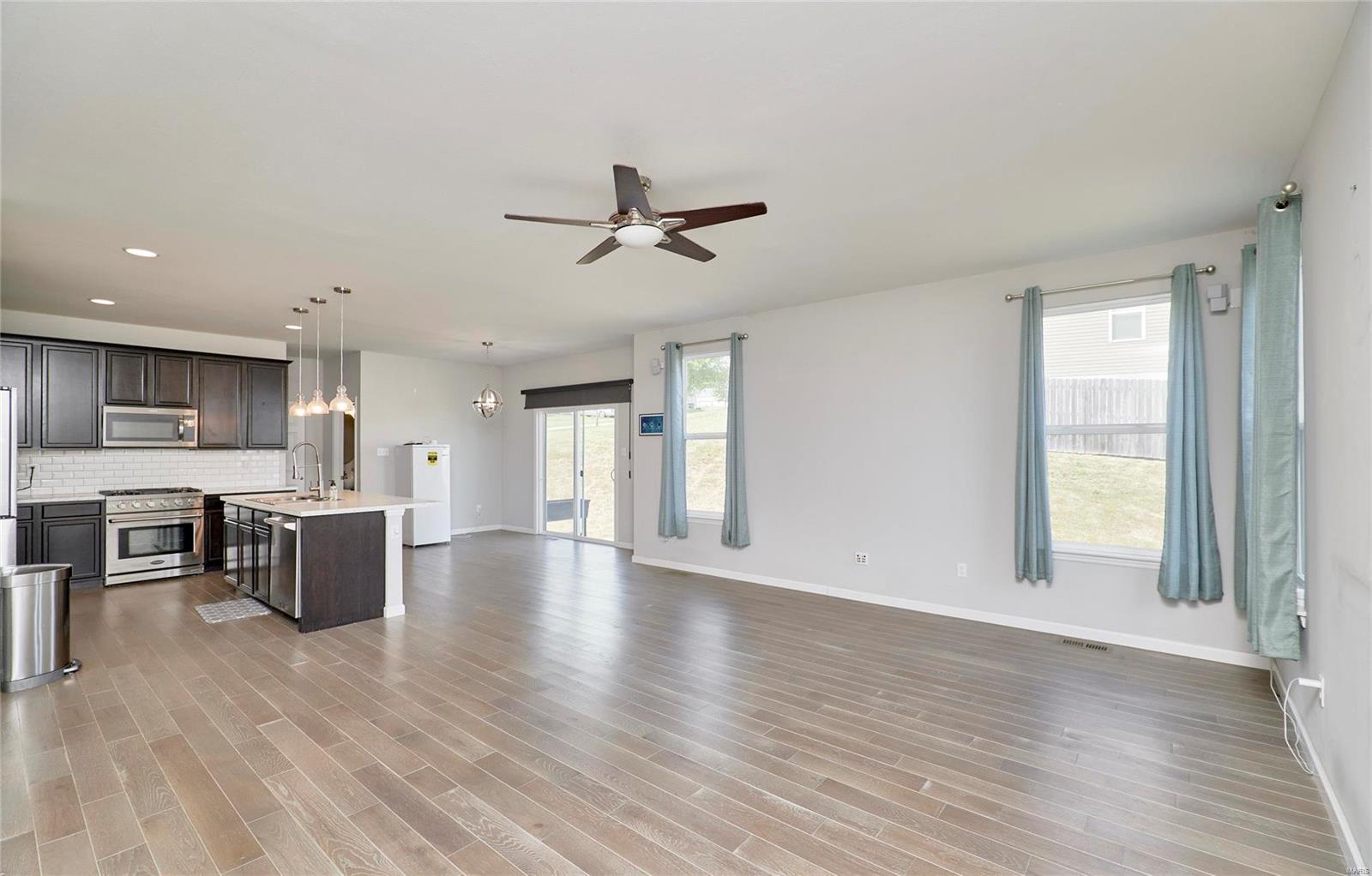 120 Kelcross Property Photo 11