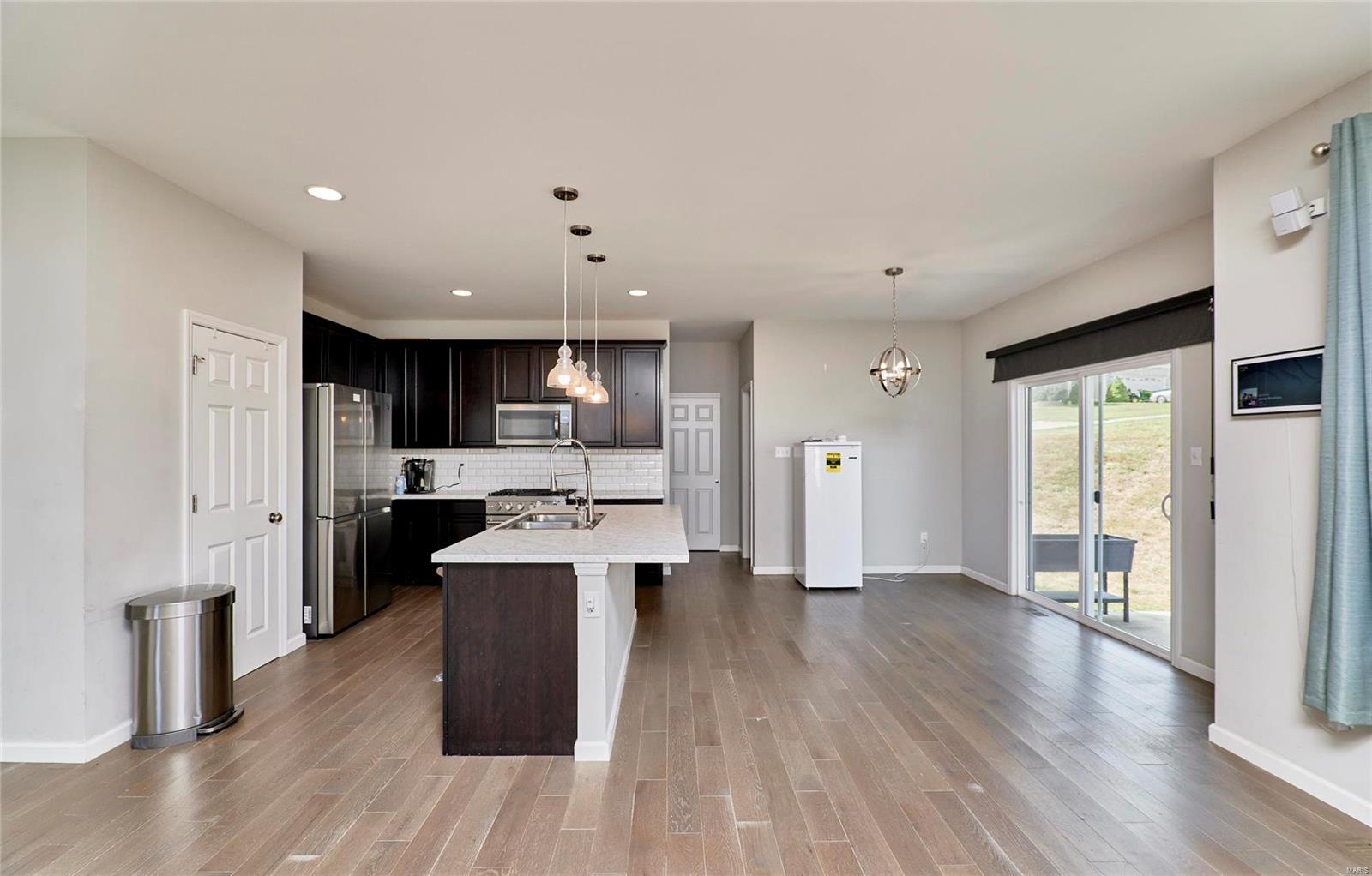 120 Kelcross Property Photo 14
