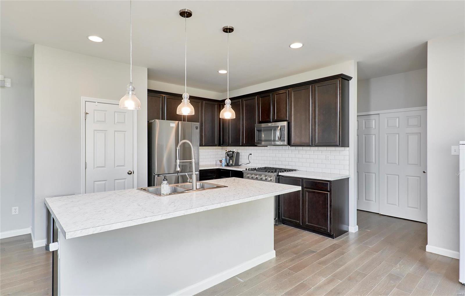 120 Kelcross Property Photo 16