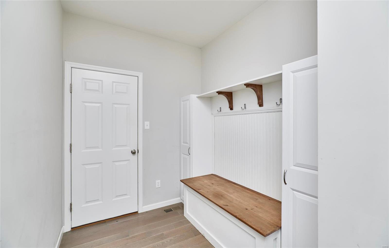 120 Kelcross Property Photo 24