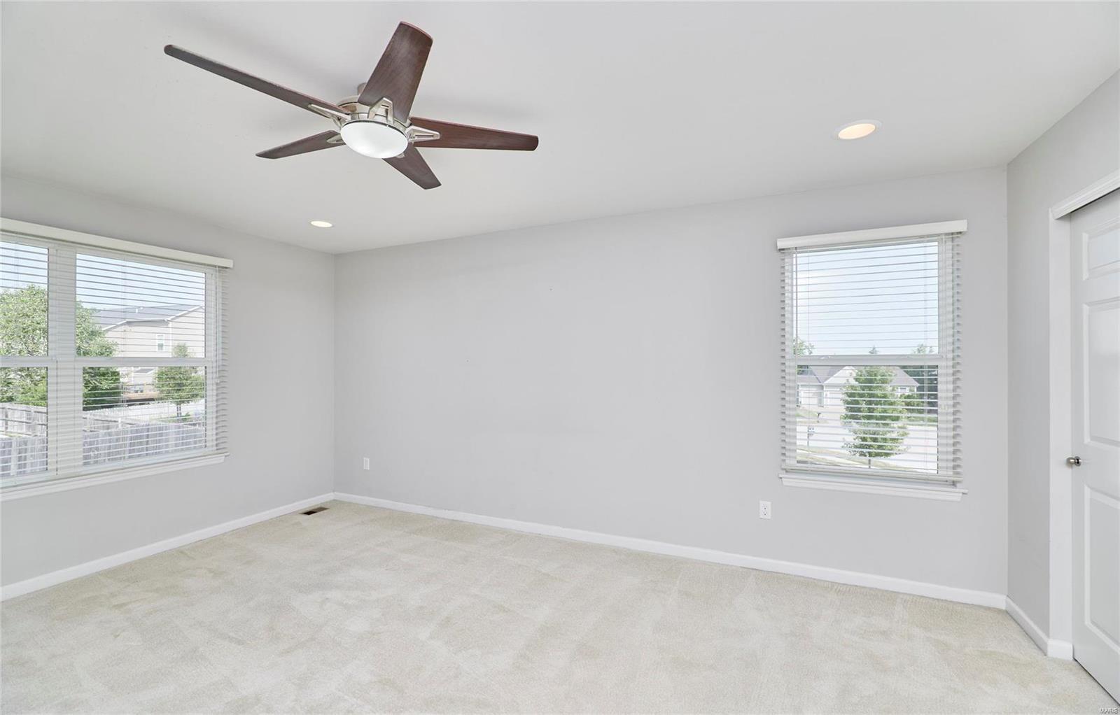 120 Kelcross Property Photo 32