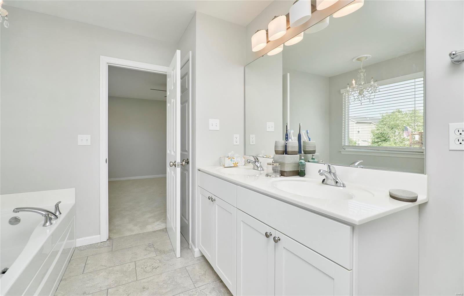 120 Kelcross Property Photo 34